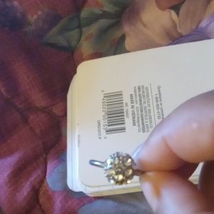 2 rings one a size 6 and a size 8